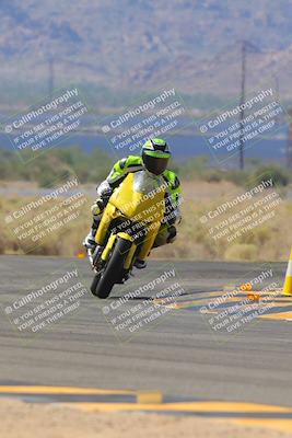 media/Sep-25-2023-Moto Forza (Mon) [[81ffa65e0a]]/B-C Group/Session 3 (Turns 16 and 17 Exit)/